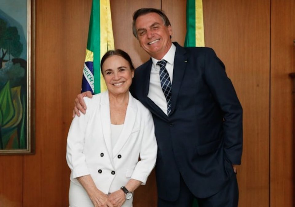 Globo oficializa saída de Regina Duarte da emissora