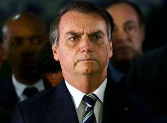 Bolsonaro diz que vai passar por uma nova cirurgia