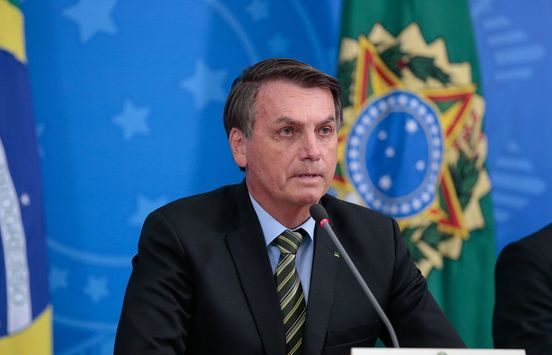 Bolsonaro diz que prefeitos e governadores terão que pagar indenização