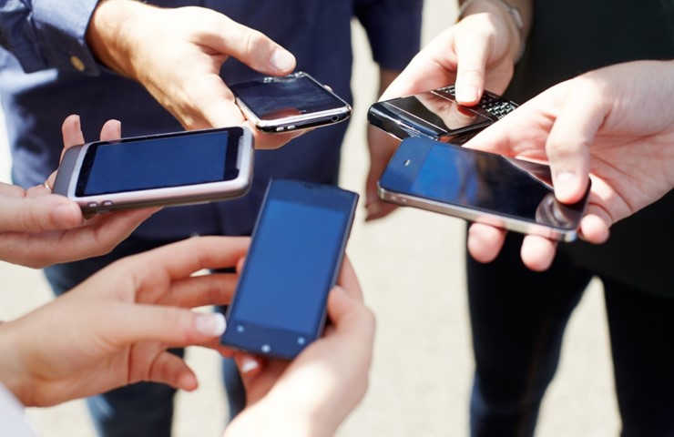 Venda global de smartphones fica estável em 2019, diz Gartner