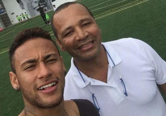 Pai de Neymar afirma que filho tem a palavra final