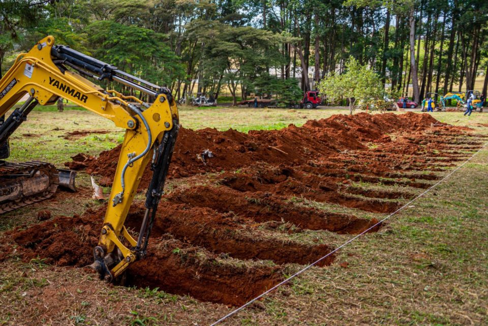 Plano funerário emergencial de SP prevê abrir 13 mil covas