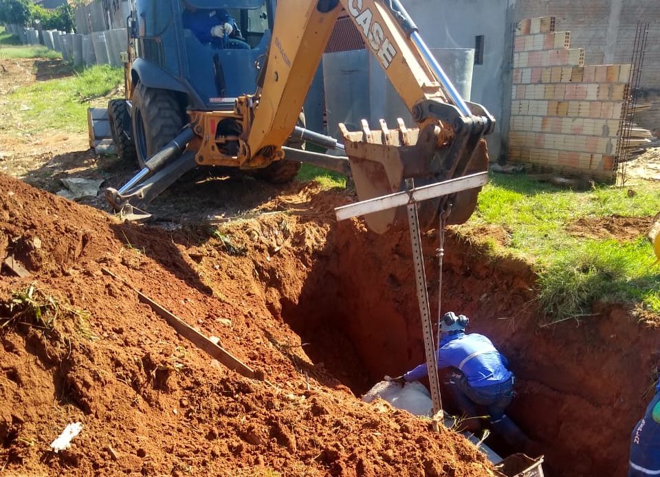 Galeria de águas pluviais é instalada em Avencas