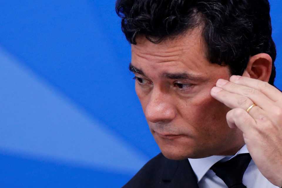 Moro: ‘Será que abandonamos toda e qualquer dignidade?’