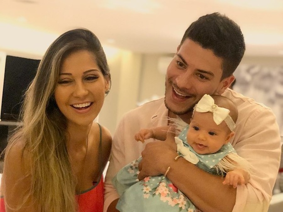 Mayra Cardi confirma fim do casamento com Arthur Aguiar