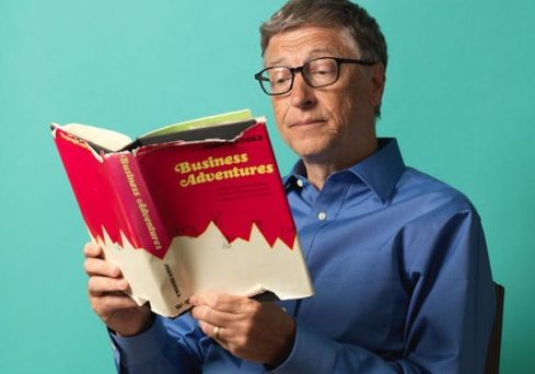 Bill Gates revela indicações de livros para a quarentena