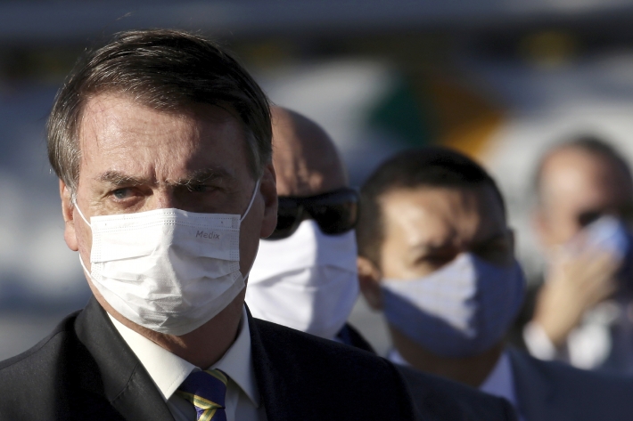 Bolsonaro usou codinomes nos testes de coronavírus