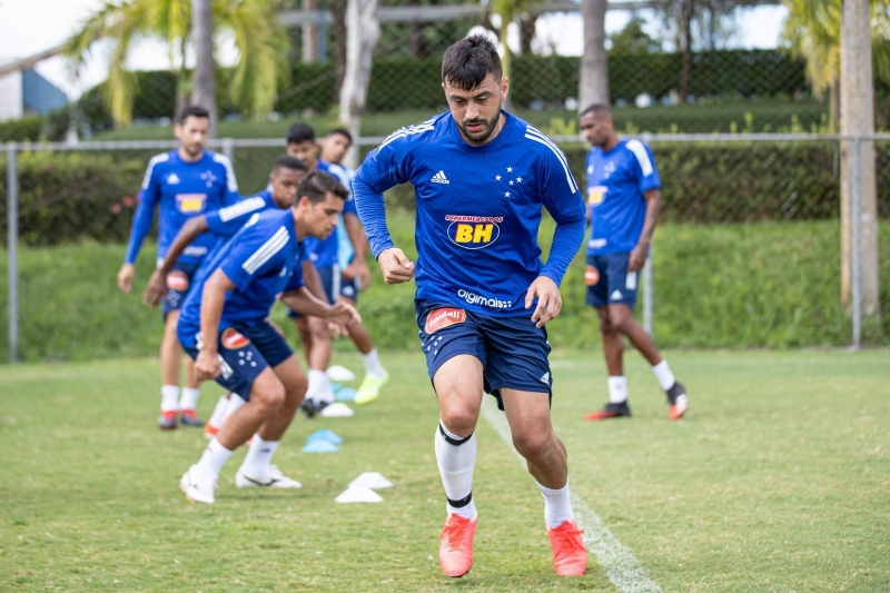 Cruzeiro inicia testes nesta sexta para voltar aos treinos na próxima semana