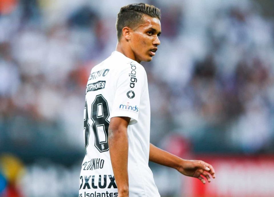 Empresário diz que Pedrinho não jogará mais pelo Corinthians