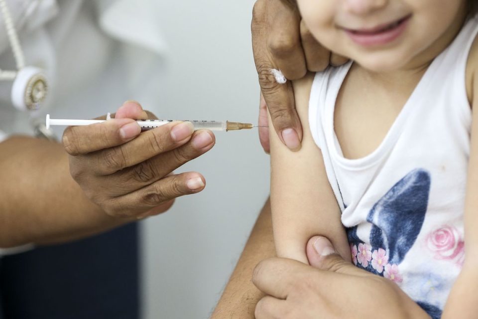 Nova fase de vacinação da gripe começa segunda