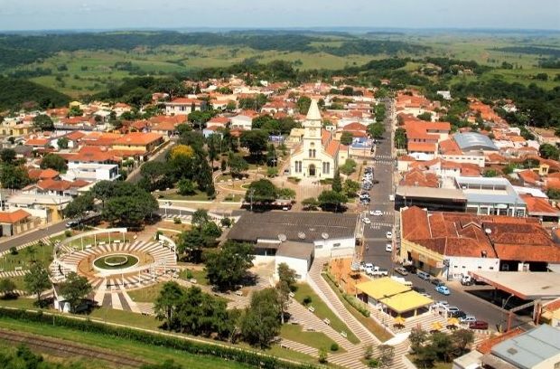 Pompeia retoma comércio, igrejas e salões de beleza