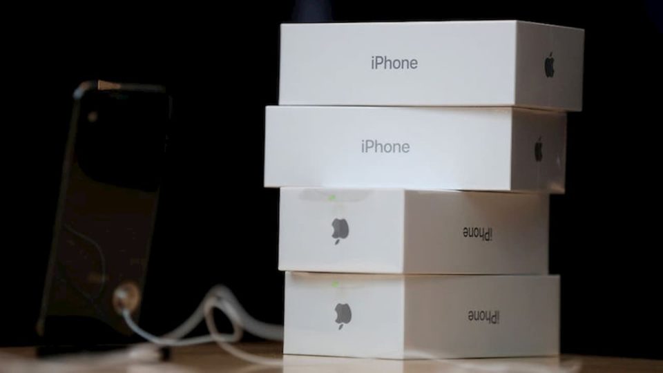 iPhone 12 pode ser vendido sem carregador e fone de ouvido