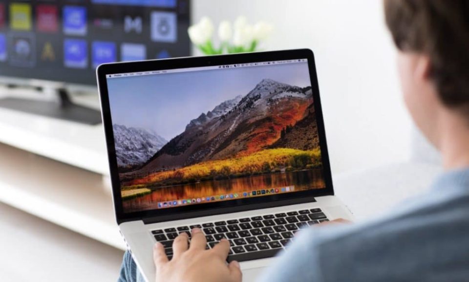 Apple confirma que adotará chips proprietários no Mac