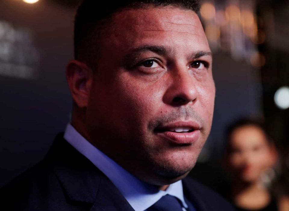 Ronaldo engrossa campanha contra o racismo