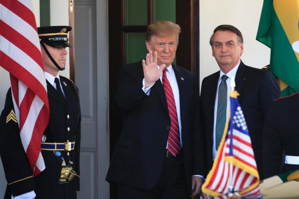 Bolsonaro republica tuíte de Trump contra antifascistas