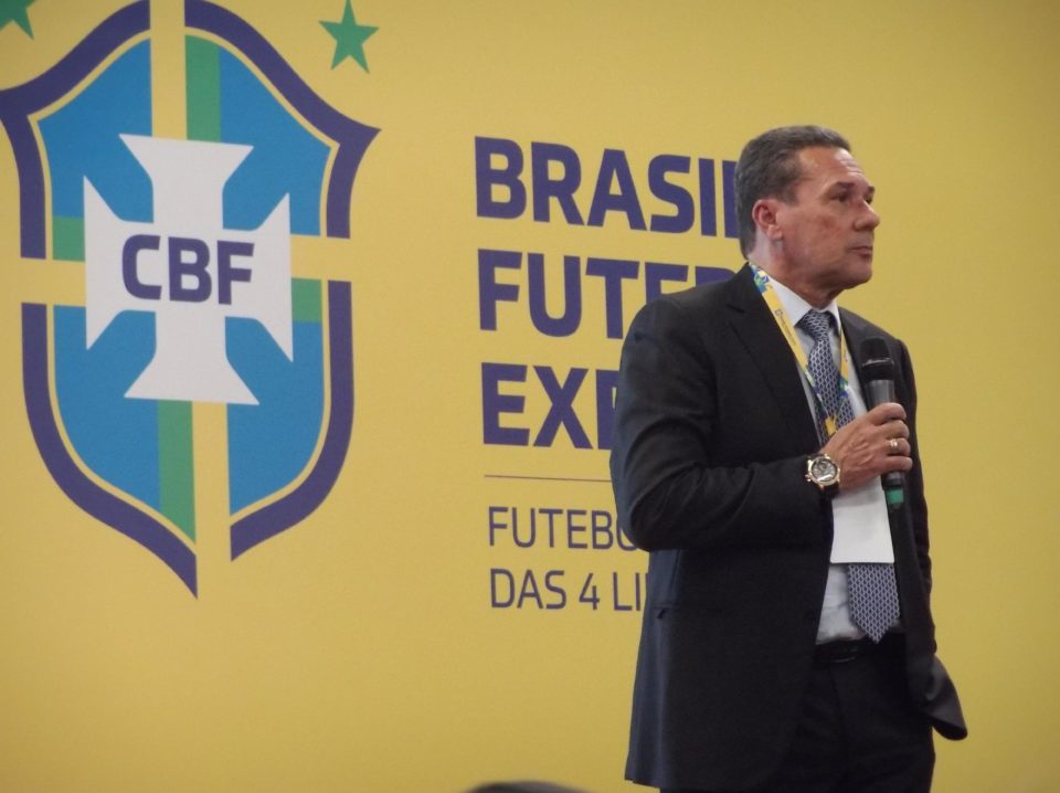Vanderlei Luxemburgo critica retorno do futebol