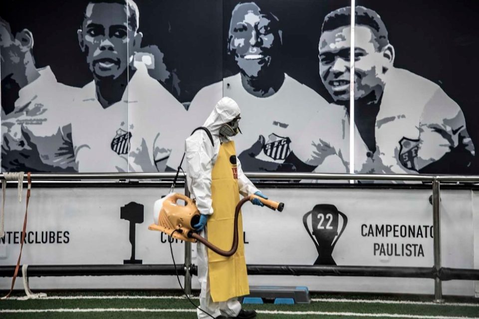 Covid-19: CT Rei Pelé passa por processo de descontaminação