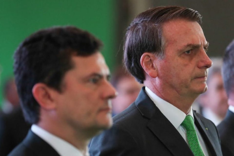 Bolsonaro altera plano estratégico da PRF feito por Moro