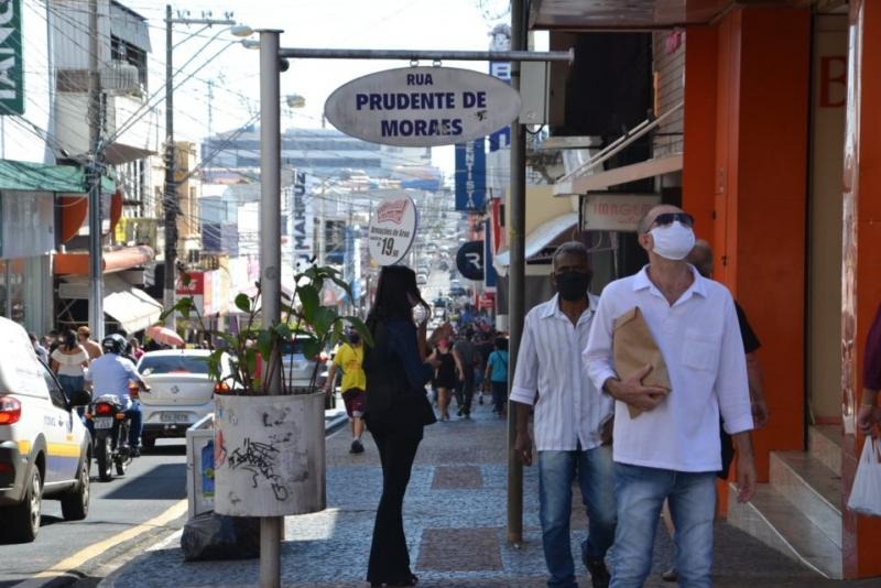 Estado autoriza reabertura do comércio na região de Marília