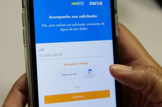 Usuário com inconsistência cadastral pode desbloquear auxílio via app