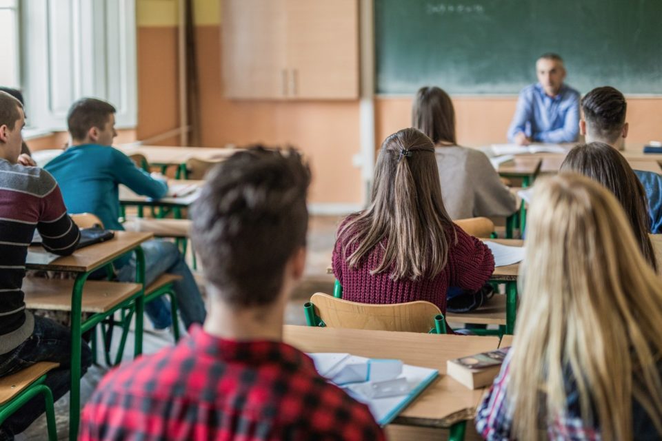 Estado de SP aprova novo currículo para o ensino médio