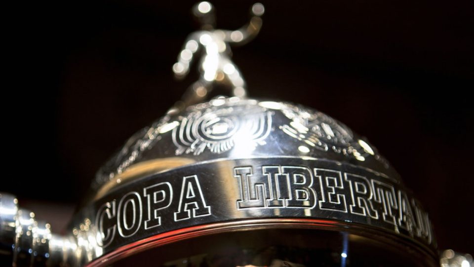Argentinos pedem adiamento da Libertadores