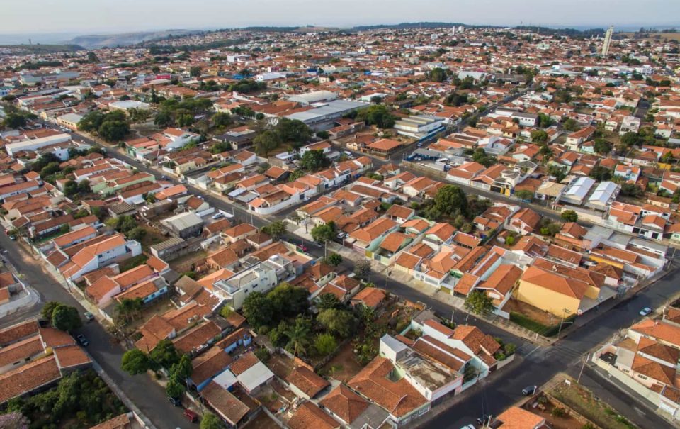 Botucatu tem toque de recolher e ‘polícia para todo canto’