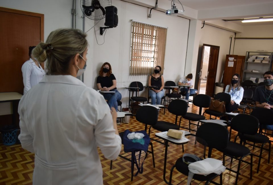 Famema retoma atividades para alunos do sexto ano de medicina