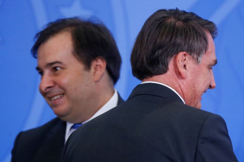 ‘Não vejo nenhum crime do presidente’, diz Rodrigo Maia