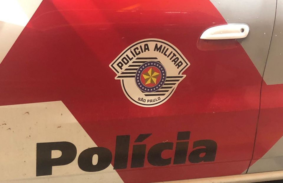 Comerciante é golpeado com faca em cidade vizinha