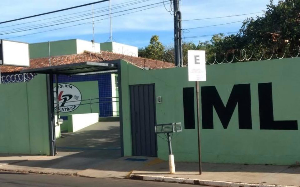 Homem é morto com cinco tiros em cidade da região