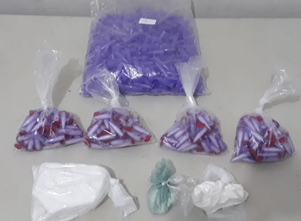 Mulher é presa com cocaína na zona Norte após denúncias