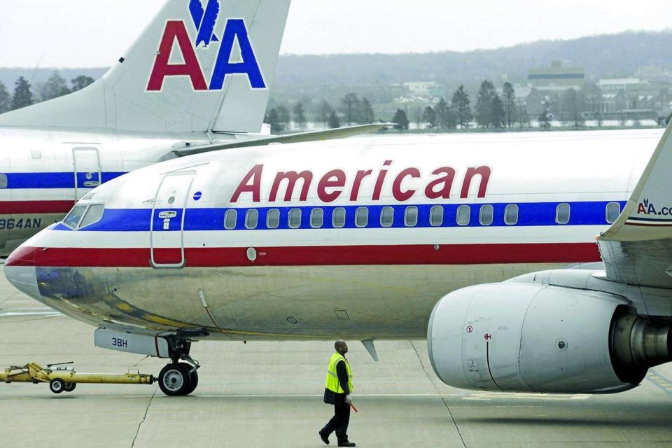 American Airlines anuncia corte de 19 mil empregos