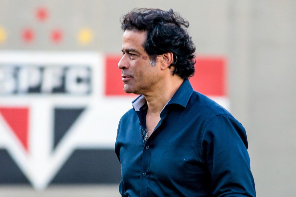 Raí banca permanência de Diniz no São Paulo