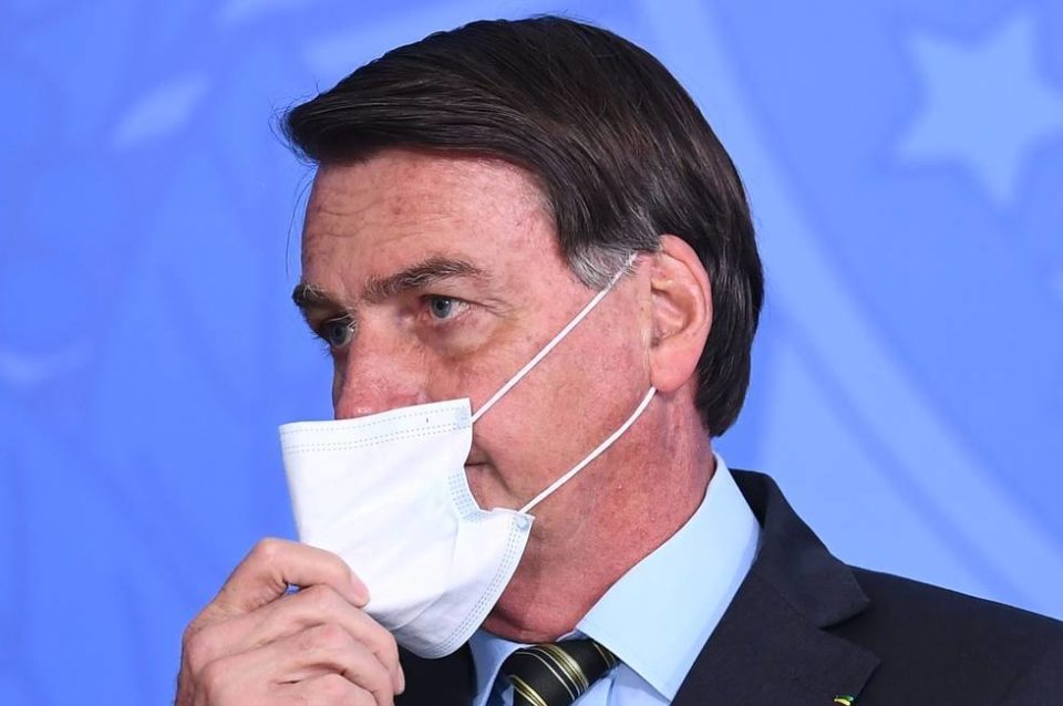 Brasil é um dos melhores países no combate à covid, diz Bolsonaro