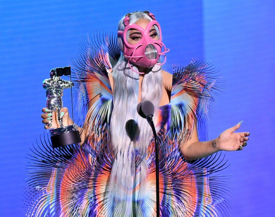 Lady Gaga volta a ser destaque e leva 5 prêmios do VMA 2020