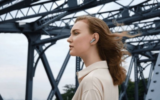 Huawei lança novo fone de ouvido sem fio por € 199
