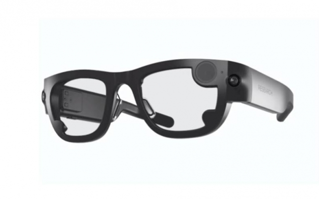 Facebook e Ray-Ban estão desenvolvendo óculos inteligente
