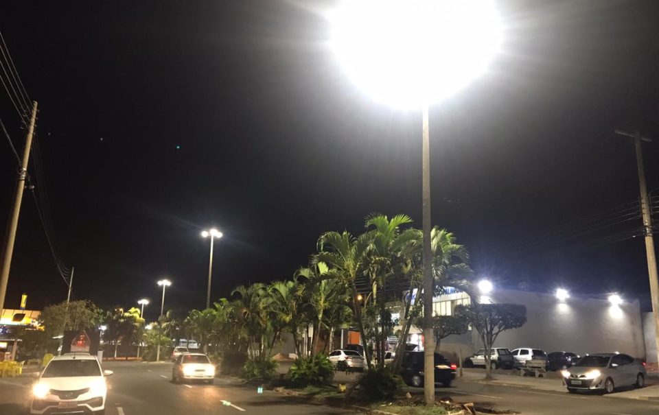 Prefeitura finaliza troca da iluminação em parte da zona Norte