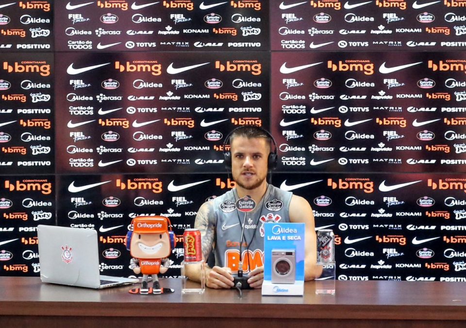 Ramiro admite incômodo com salários atrasados