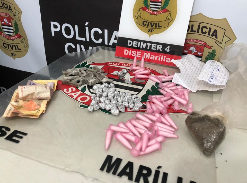 Dise flagra adolescente com drogas no Jânio Quadros