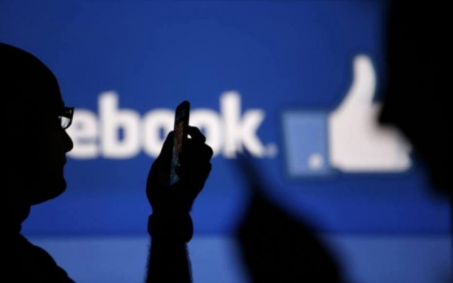 Facebook processa duas empresas por roubo de dados