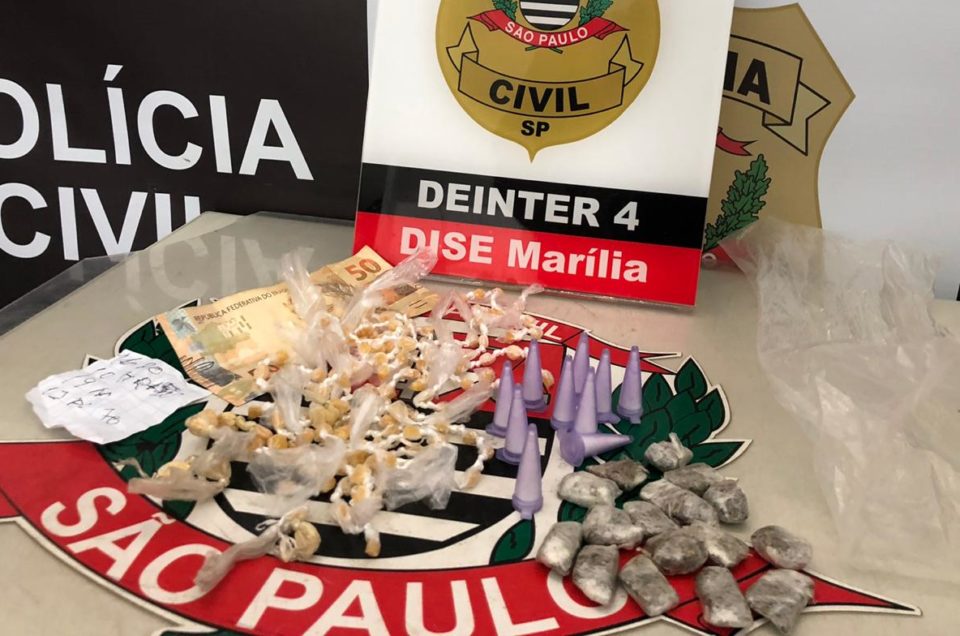 Jovem de 19 anos é preso com drogas na Vila Barros