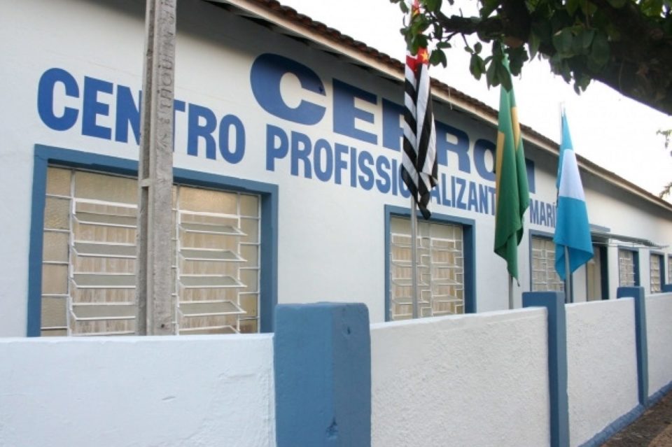 Polícia investiga incêndio em salas do Ceprom