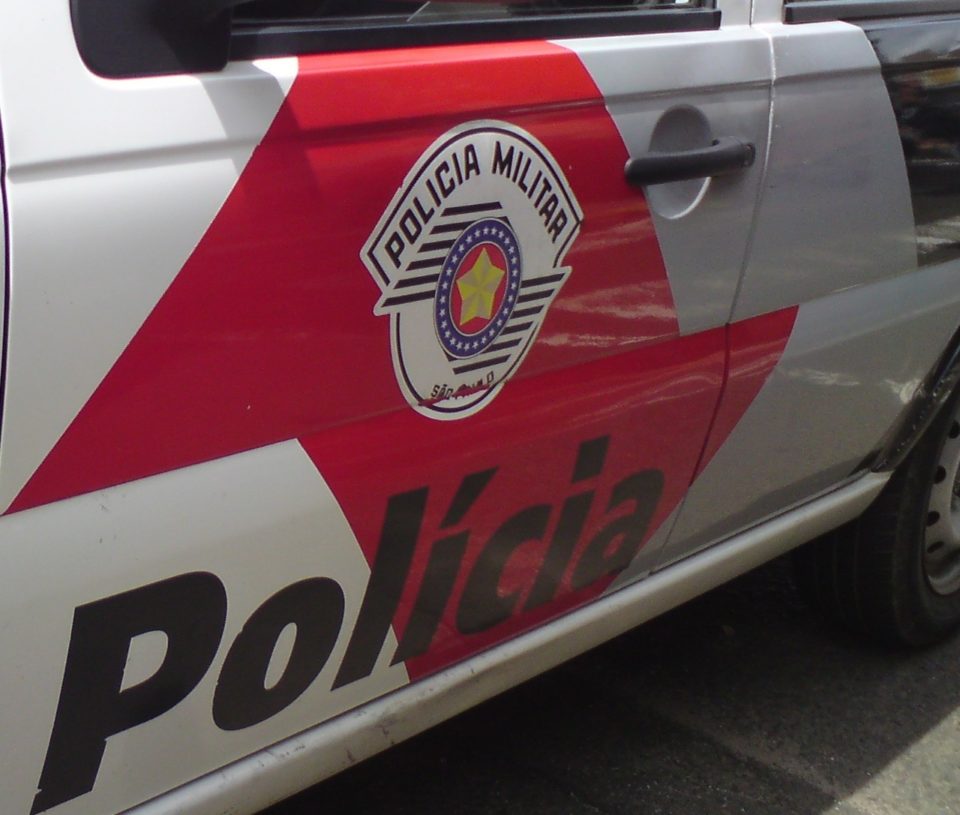 Homem é preso após furtar bateria de caminhão em Garça