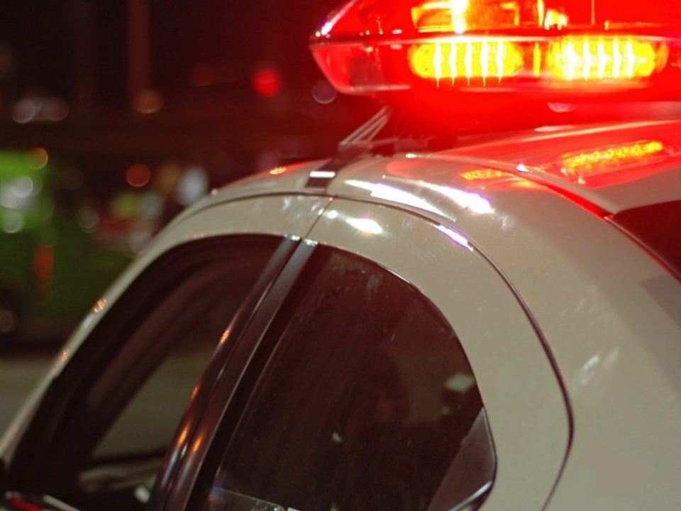 Homem causa acidente e é preso por embriaguez