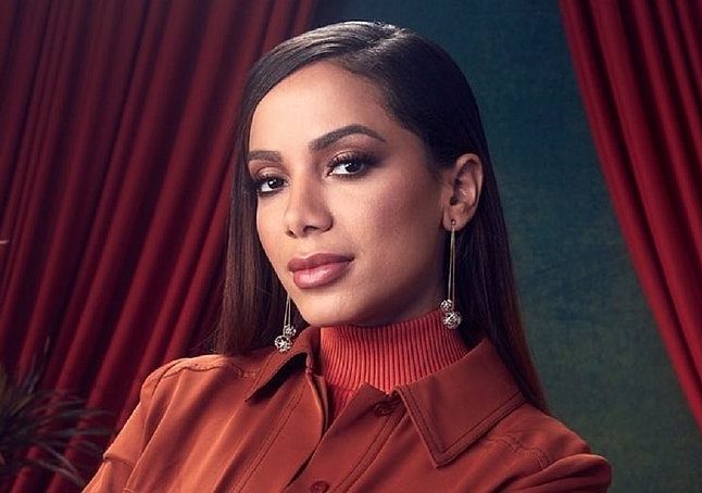 Anitta chega a marca de 5 bilhões de views no YouTube