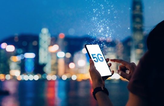 Claro vai lançar 5G em mais 12 cidades até fim do ano