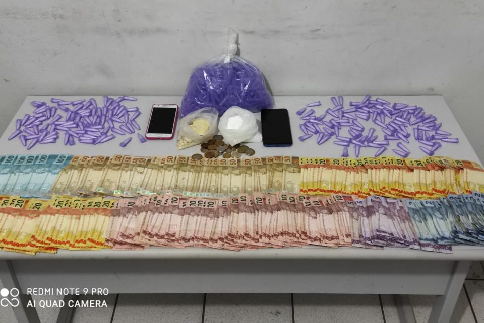 Irmãs são detidas por tráfico de drogas no bairro Vila Real