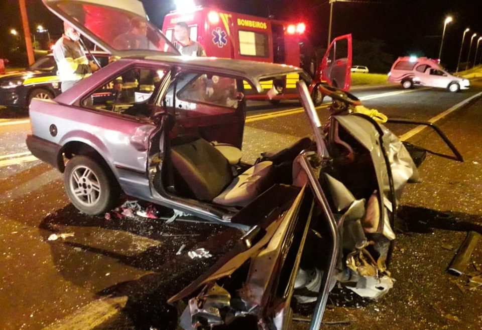 Motorista fica ferido em acidente na rodovia BR-153